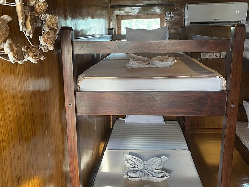 SHARE CABIN - Image 1